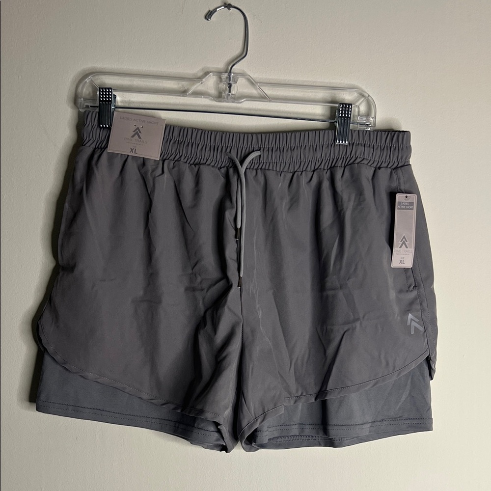NWT Pine Trail Performance 
Gray Athletic Shorts Size XL